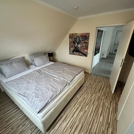 Zwei Ferienwohnungen Anker Max 5 Personen & Leuchtturm Max 4 Personen, Direkt In Steinhude Scheunenviertel, Balkon, Wlan , Privater Parkplatz, Wallbox Exterior photo