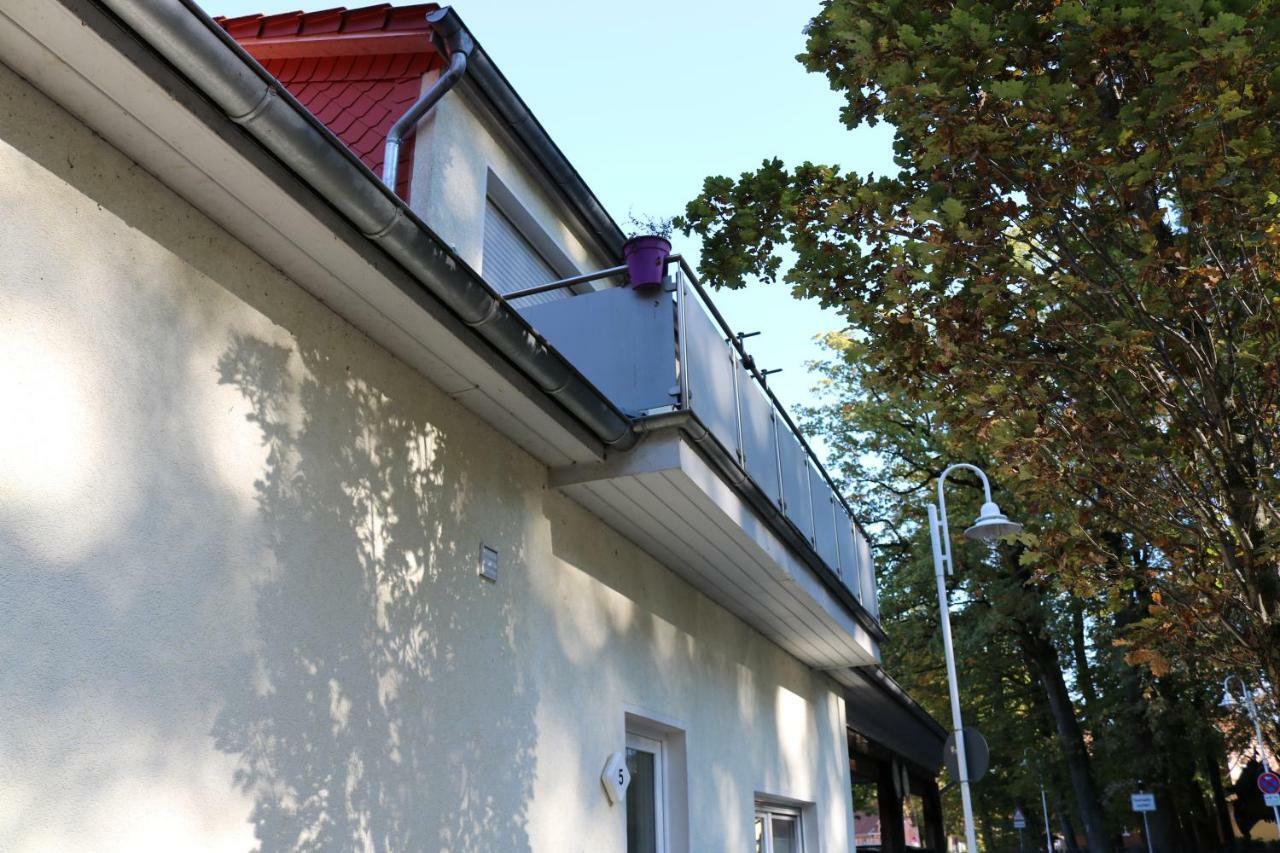 Zwei Ferienwohnungen Anker Max 5 Personen & Leuchtturm Max 4 Personen, Direkt In Steinhude Scheunenviertel, Balkon, Wlan , Privater Parkplatz, Wallbox Exterior photo